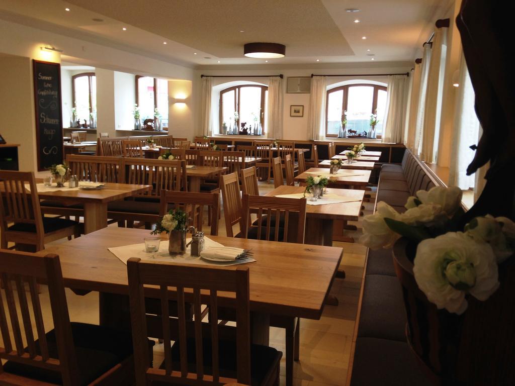 Gasthaus Schwan Riedenburg Εξωτερικό φωτογραφία