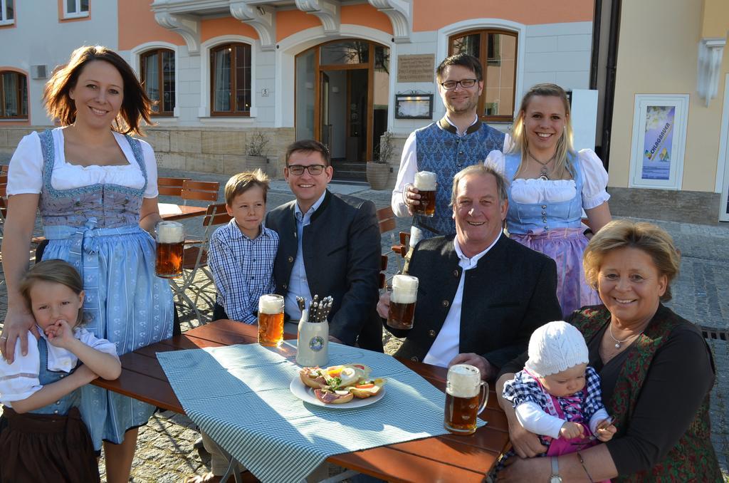 Gasthaus Schwan Riedenburg Εξωτερικό φωτογραφία